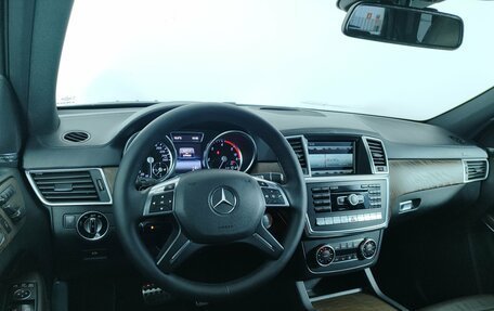 Mercedes-Benz GL-Класс, 2014 год, 3 050 000 рублей, 14 фотография