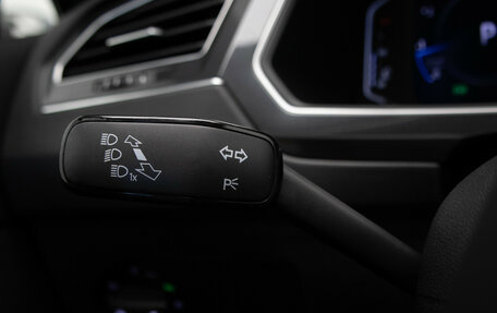 Volkswagen Tiguan II, 2021 год, 3 450 000 рублей, 13 фотография