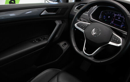 Volkswagen Tiguan II, 2021 год, 3 450 000 рублей, 16 фотография