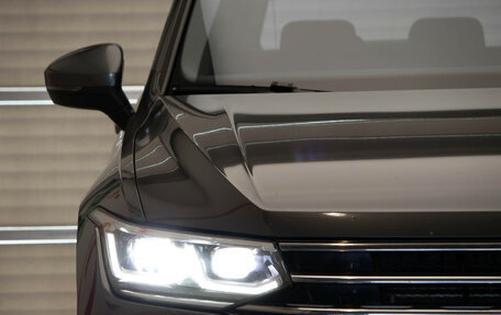 Volkswagen Tiguan II, 2021 год, 3 450 000 рублей, 39 фотография