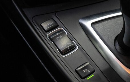 BMW 1 серия, 2017 год, 1 465 000 рублей, 11 фотография