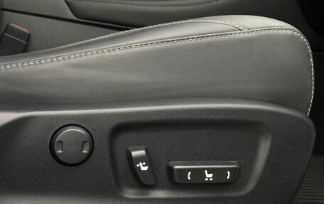 Lexus RX IV рестайлинг, 2021 год, 4 499 000 рублей, 26 фотография