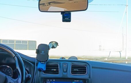 Renault Logan II, 2015 год, 780 000 рублей, 8 фотография