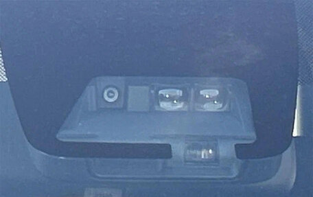 Toyota Voxy III, 2017 год, 1 600 000 рублей, 32 фотография