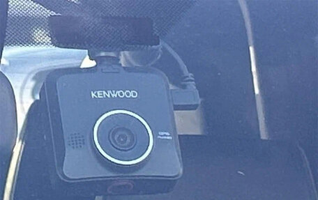 Toyota Voxy III, 2017 год, 1 600 000 рублей, 33 фотография