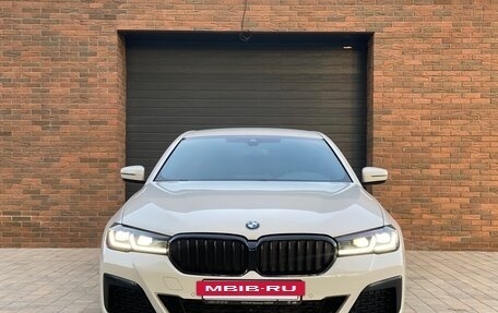 BMW 5 серия, 2020 год, 5 000 000 рублей, 2 фотография