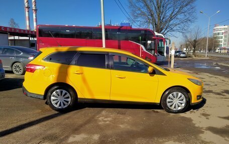 Ford Focus III, 2015 год, 380 000 рублей, 2 фотография