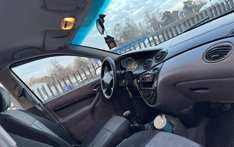 Ford Focus IV, 2001 год, 215 000 рублей, 10 фотография