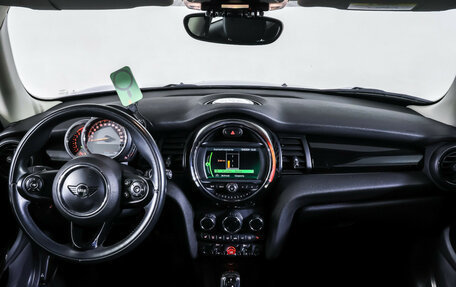 MINI Hatch, 2018 год, 2 279 000 рублей, 17 фотография