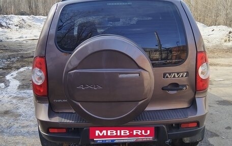 Chevrolet Niva I рестайлинг, 2014 год, 590 000 рублей, 4 фотография