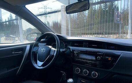 Toyota Corolla, 2013 год, 1 089 000 рублей, 9 фотография