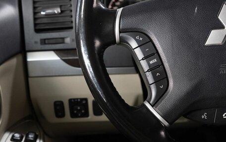 Mitsubishi Pajero IV, 2017 год, 3 600 000 рублей, 21 фотография