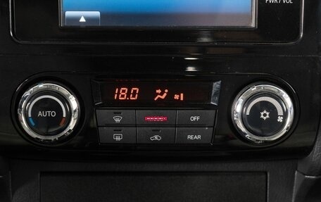 Mitsubishi Pajero IV, 2017 год, 3 600 000 рублей, 24 фотография