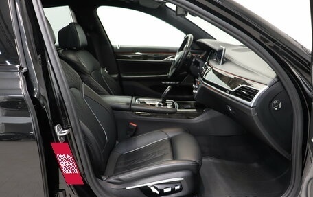 BMW 7 серия, 2016 год, 3 190 000 рублей, 11 фотография