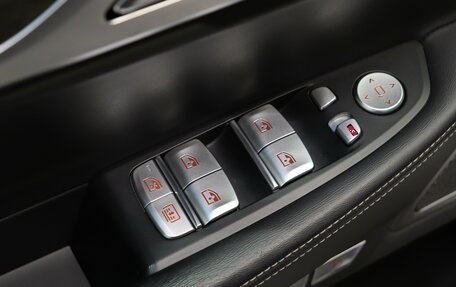 BMW 7 серия, 2016 год, 3 190 000 рублей, 23 фотография