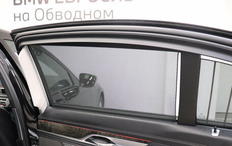 BMW 7 серия, 2016 год, 3 190 000 рублей, 36 фотография