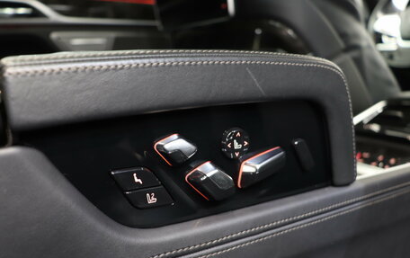 BMW 7 серия, 2016 год, 3 190 000 рублей, 39 фотография