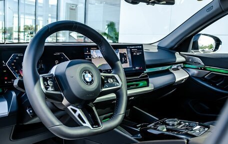 BMW 5 серия, 2026 год, 8 900 000 рублей, 18 фотография