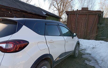 Renault Kaptur I рестайлинг, 2020 год, 1 500 000 рублей, 2 фотография