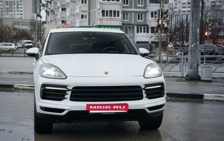 Porsche Cayenne III, 2018 год, 6 000 000 рублей, 2 фотография