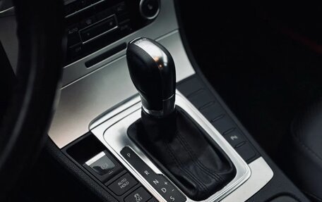 Volkswagen Passat B7, 2011 год, 1 000 000 рублей, 11 фотография