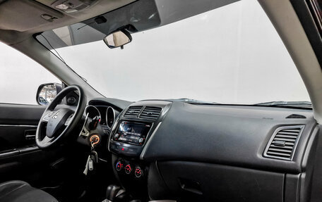 Mitsubishi ASX I рестайлинг, 2013 год, 1 100 000 рублей, 10 фотография