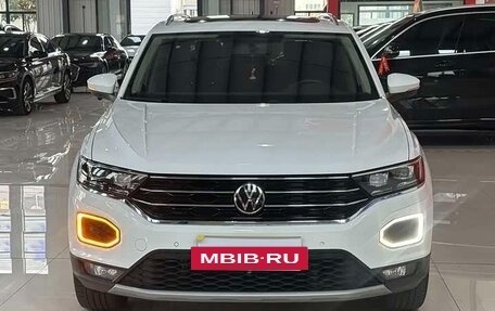 Volkswagen T-Roc I, 2022 год, 1 933 505 рублей, 5 фотография