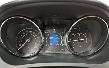 Jaguar E-Pace, 2020 год, 2 990 000 рублей, 4 фотография