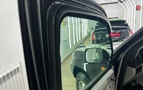 Toyota Land Cruiser 100 рестайлинг 2, 2006 год, 3 278 000 рублей, 30 фотография