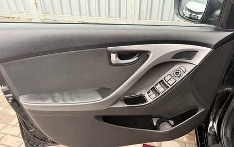 Hyundai Elantra V, 2015 год, 1 290 000 рублей, 24 фотография