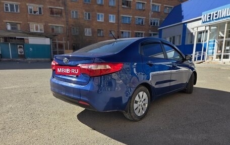 KIA Rio III рестайлинг, 2013 год, 830 000 рублей, 3 фотография