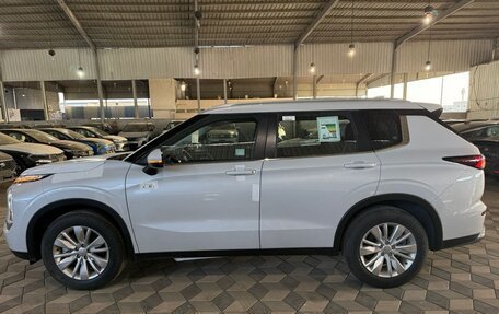 Mitsubishi Outlander, 2025 год, 6 990 000 рублей, 4 фотография