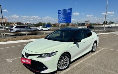 Toyota Camry, 2019 год, 1 850 000 рублей, 1 фотография