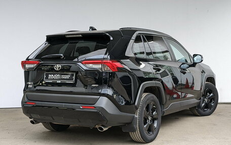 Toyota RAV4, 2022 год, 3 730 000 рублей, 3 фотография