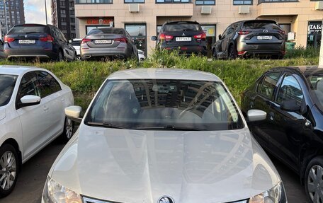 Skoda Rapid I, 2014 год, 1 100 000 рублей, 2 фотография