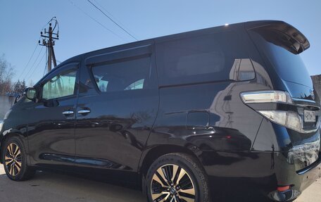 Toyota Vellfire I, 2011 год, 2 250 000 рублей, 6 фотография