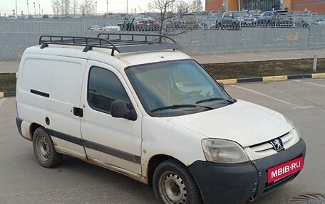 Peugeot Partner II рестайлинг 2, 2011 год, 200 000 рублей, 7 фотография