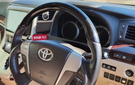 Toyota Vellfire I, 2011 год, 2 250 000 рублей, 13 фотография