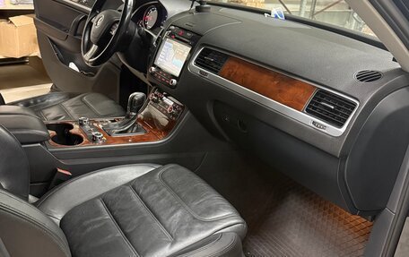 Volkswagen Touareg III, 2012 год, 1 540 000 рублей, 7 фотография