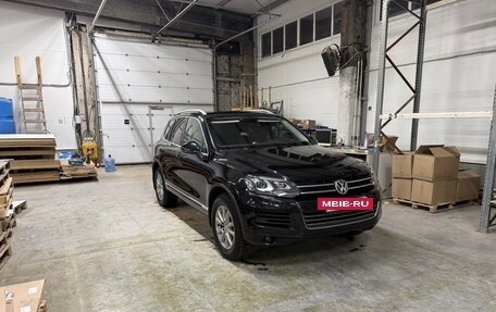 Volkswagen Touareg III, 2012 год, 1 540 000 рублей, 2 фотография