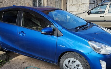 Toyota Aqua I, 2016 год, 880 000 рублей, 2 фотография