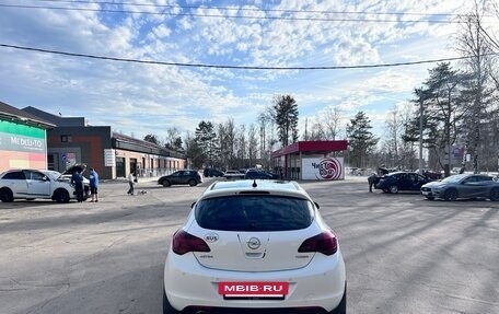 Opel Astra J, 2010 год, 420 000 рублей, 3 фотография