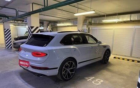 Bentley Bentayga I, 2021 год, 20 500 000 рублей, 2 фотография