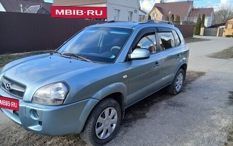 Hyundai Tucson III, 2008 год, 979 000 рублей, 3 фотография