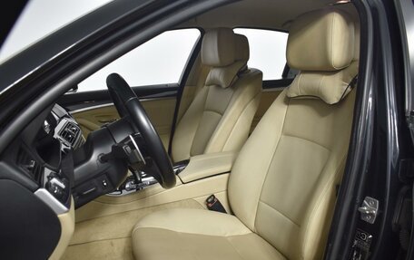 BMW 5 серия, 2012 год, 1 463 900 рублей, 10 фотография