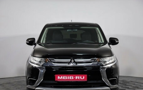 Mitsubishi Outlander III рестайлинг 3, 2016 год, 1 679 000 рублей, 2 фотография