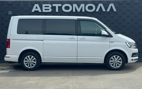 Volkswagen Caravelle T6 рестайлинг, 2017 год, 2 850 000 рублей, 2 фотография