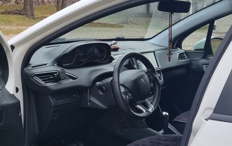 Peugeot 208 II, 2013 год, 740 000 рублей, 13 фотография