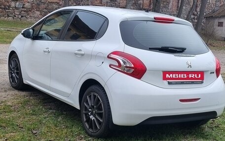 Peugeot 208 II, 2013 год, 740 000 рублей, 5 фотография