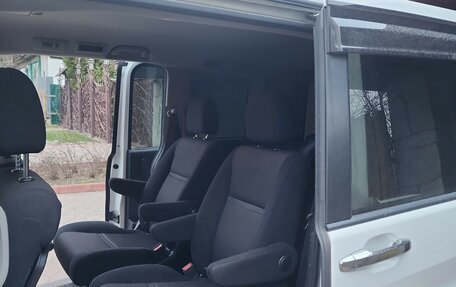 Honda Stepwgn IV, 2015 год, 1 975 000 рублей, 2 фотография